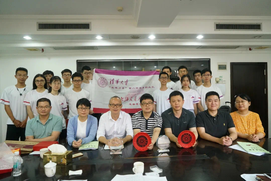 ../Desktop/IMG_6775.JPG ../Desktop/IMG_6775.JPG