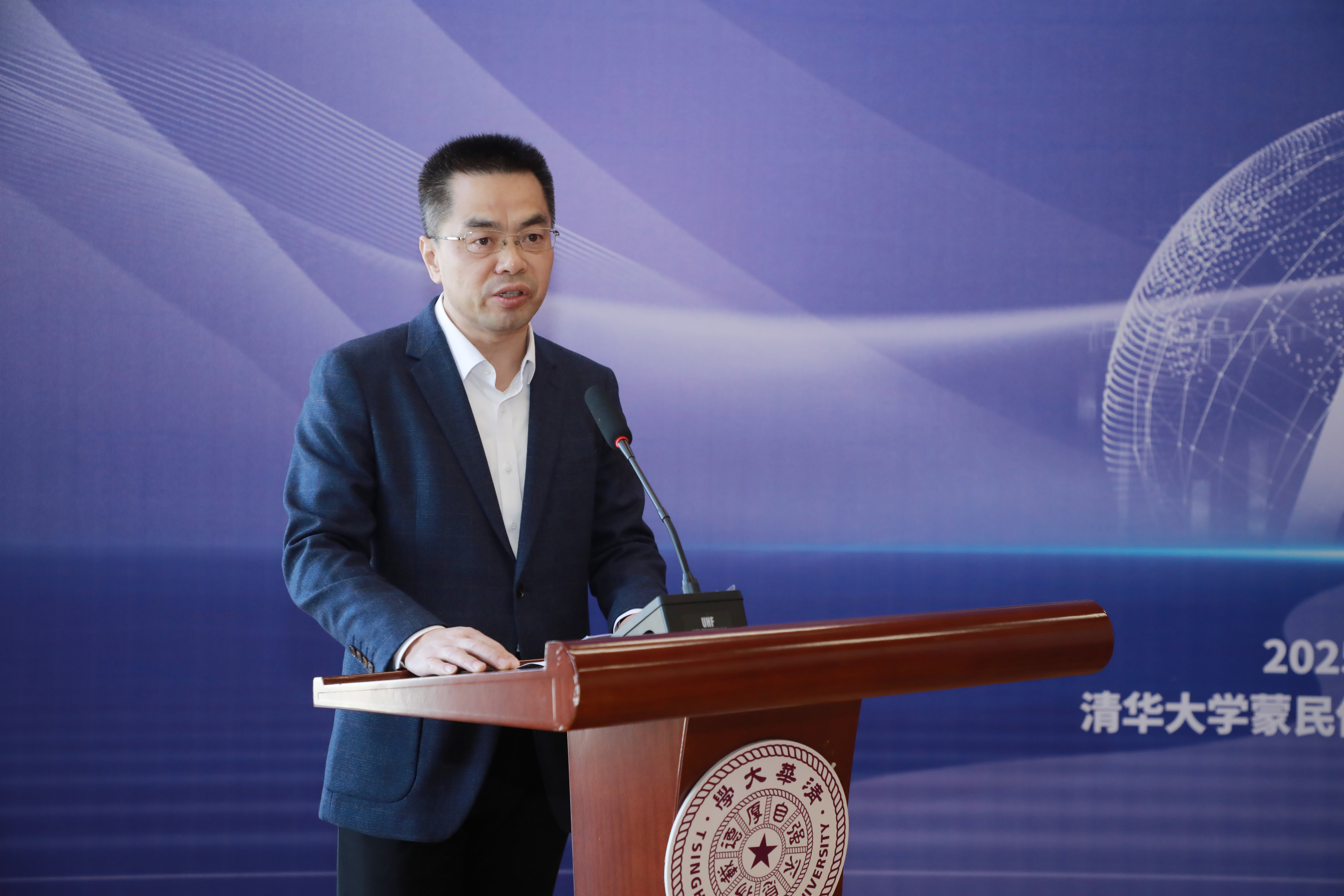 20250329-0033990威尼斯—同方知网数字人文联合研究中心揭牌成立-潘建明致辞-嘉艺拍摄.jpg